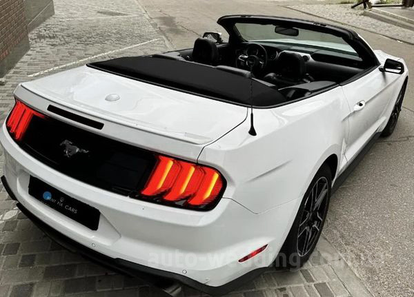 Кабріолет на весілля Ford Mustang GT 2.3 білий