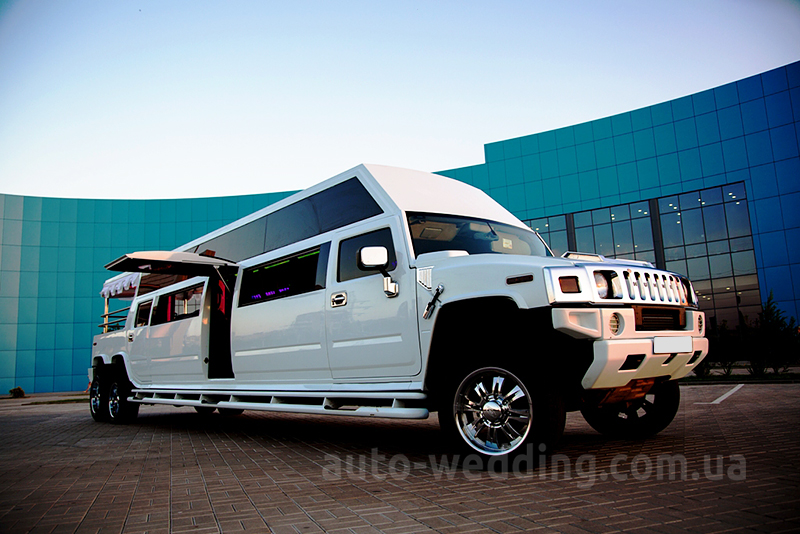 Прокат лімузина Mega Hummer H2