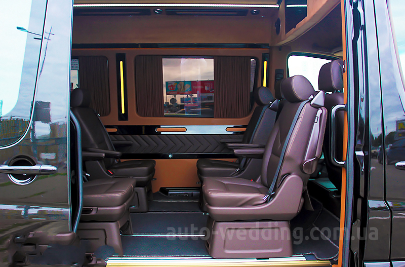 Оренда мікроавтобуса Mercedes Sprinter VIP 8 місць на весілля у Києві