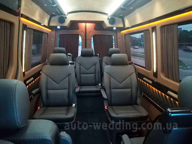 Оренда мікроавтобуса Mercedes Sprinter VIP 8 місць на весілля у Києві