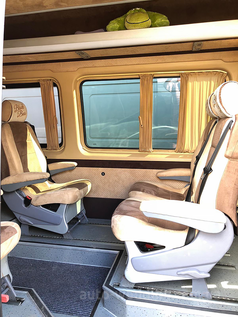 Оренда мікроавтобуса Mercedes Sprinter 10 місць на весілля