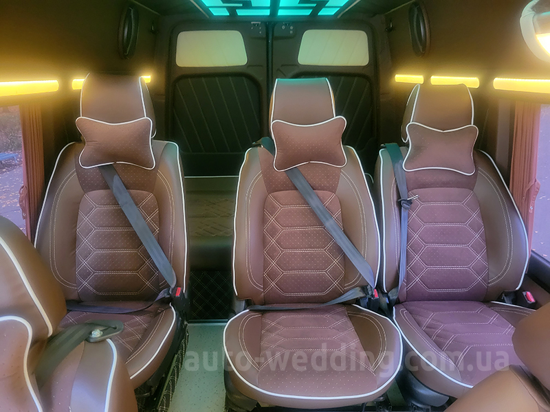 Мікроавтобус на весілля Mercedes Sprinter VIP 8-12 місць білий на весілля у Києві