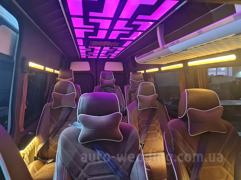 Мікроавтобус на весілля Mercedes Sprinter VIP 8-12 місць білий на весілля у Києві