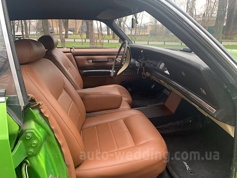 Ретро авто на весілля Chrysler New York