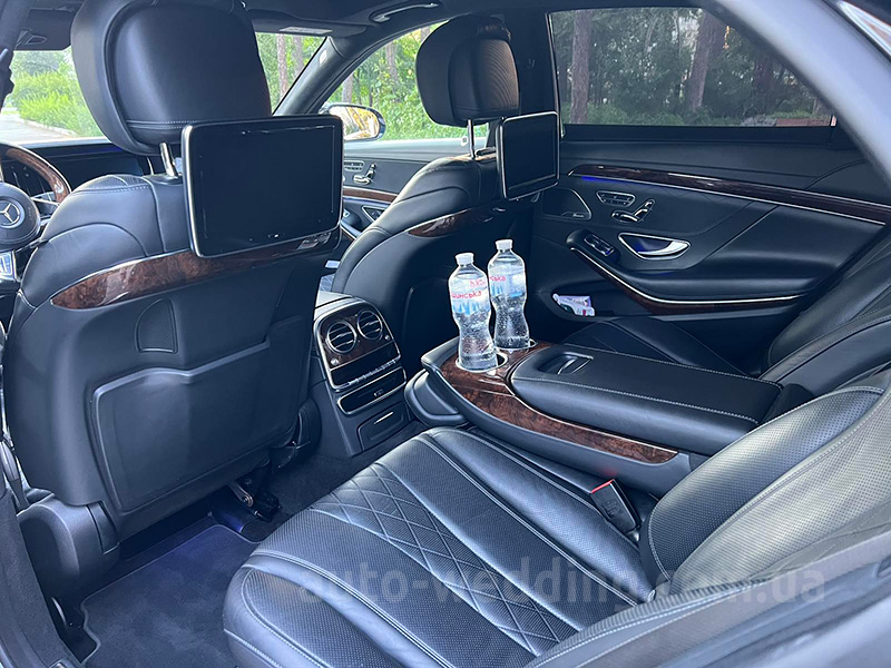 Оренда авто Mercedes W222 S350L на весілля  з водієм Київ