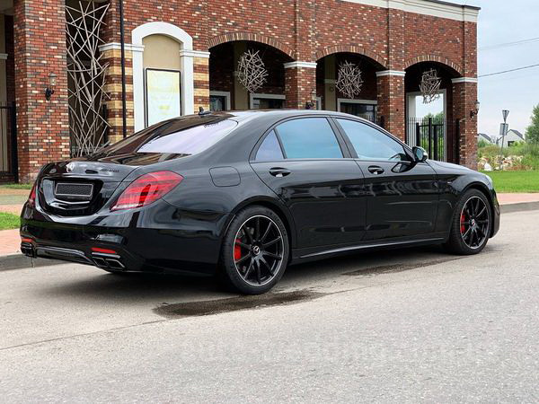 Прокат авто на весілля Mercedes W222 S63 AMG 4MATIC Restyling