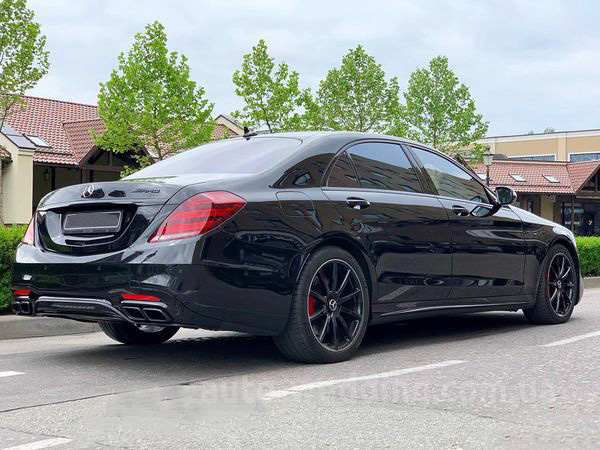 Прокат авто на весілля Mercedes W222 S63 AMG 4MATIC Restyling