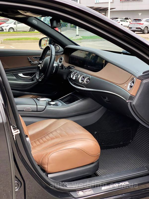 Прокат авто на весілля Mercedes W222 S63 AMG 4MATIC Restyling