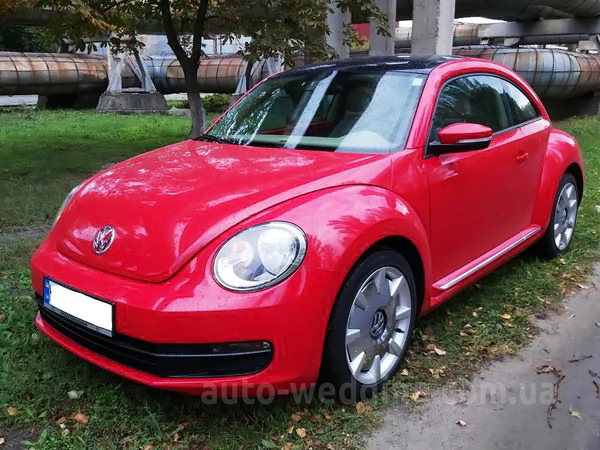 Авто на весілля Volkswagen Beetle червоний у Києві