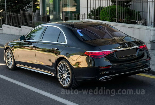 Оренда автомобіля на весілля Mercedes-Benz W223 400d 4MATIC S-class з водієм у Києві