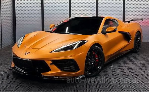 Оренда спорткара Chevrolete Corvette C8  на відеозйомки та фотосесії з водієм у Києві