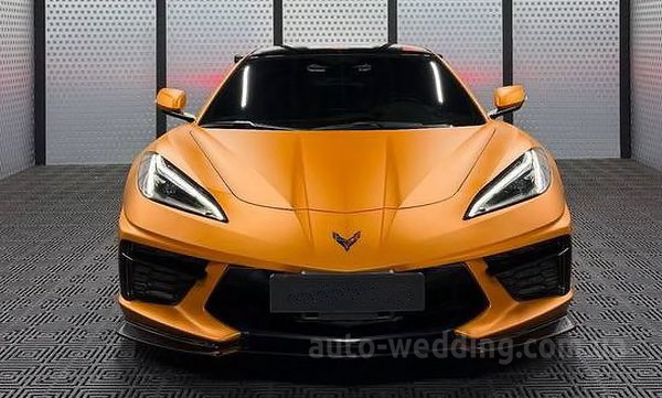 Оренда спорткара Chevrolete Corvette C8  на відеозйомки та фотосесії з водієм у Києві