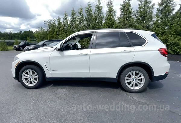 Позашляховик на весілля BMW X5 білий джип