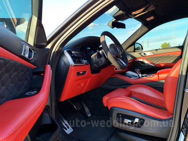 Позашляховик джип на весілля BMW X6 M50d Competition