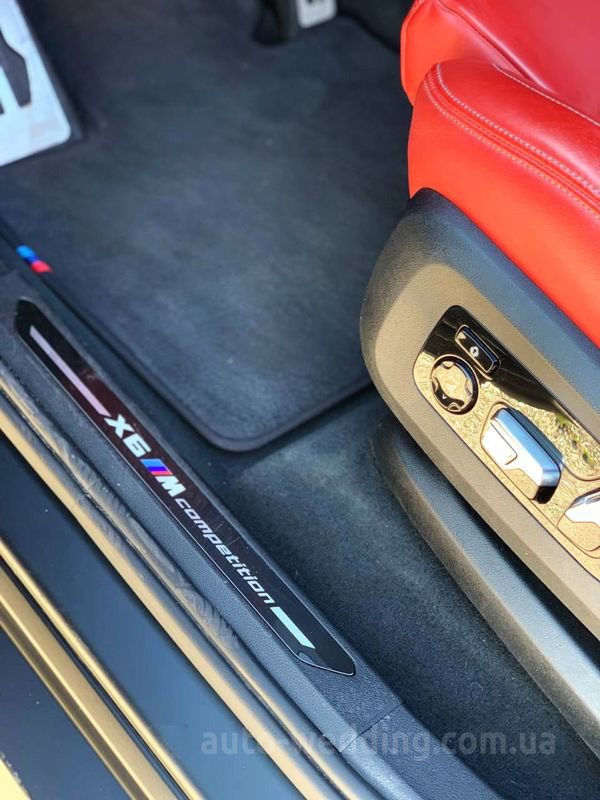 Позашляховик джип на весілля BMW X6 M50d Competition