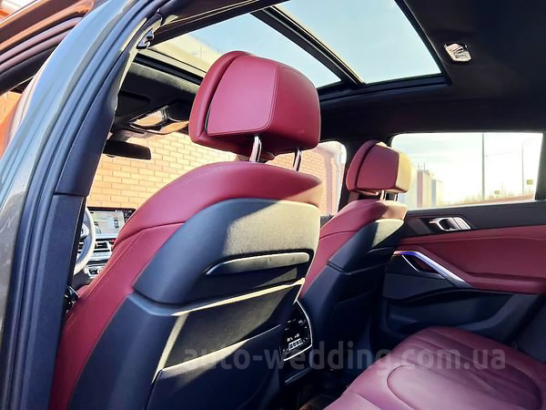 Позашляховик джип на весілля BMW X6 M50d хакі