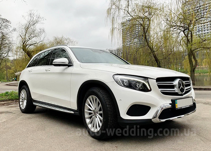 Позашляховик джип на весілля Mercedes Benz GLС 250d білий