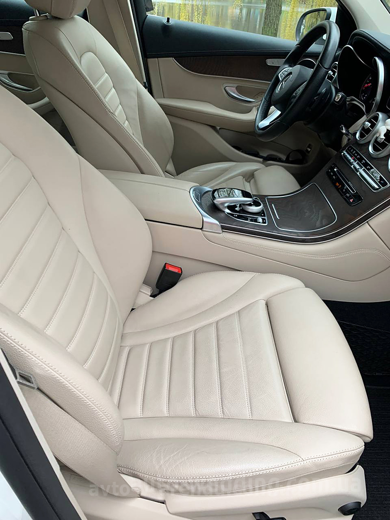Позашляховик джип на весілля Mercedes Benz GLС 250d білий