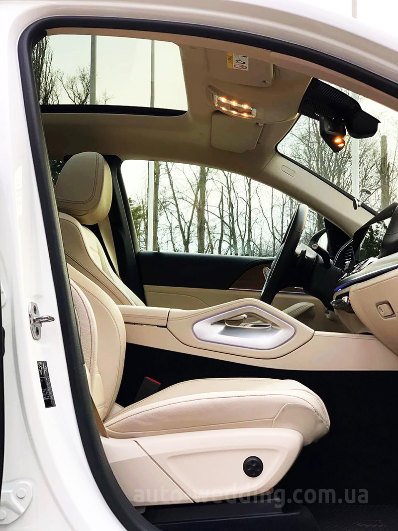 Позашляховик джип на весілля Mercedes-Benz AMG GLE Coupe білий