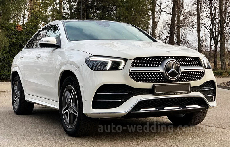 Позашляховик джип на весілля Mercedes-Benz AMG GLE Coupe білий