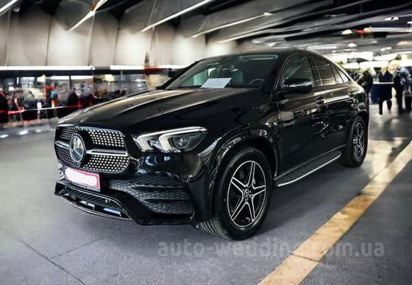 Позашляховик джип Mercedes-Benz GLE 350D Coupe чорний на весілля у Києві