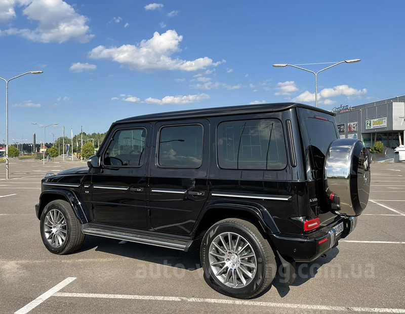 Джип на весілля гелик Mercedes Gelentwagen G500 AMG чорний кубик