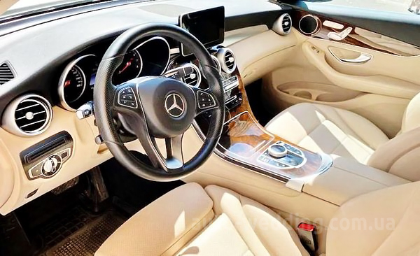 Позашляховик джип на весілля Mercedes Benz GLС 300 білий